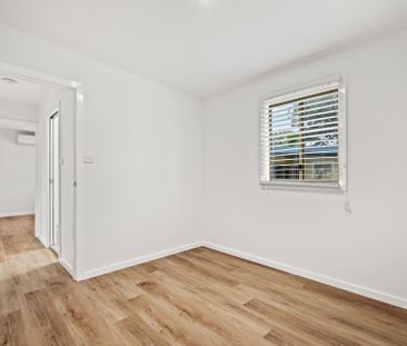 Beautifully Refurbished Garden Villa - Walk to Waterfront - Photo 2