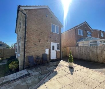 3 bedroom detached house to rent - Photo 4