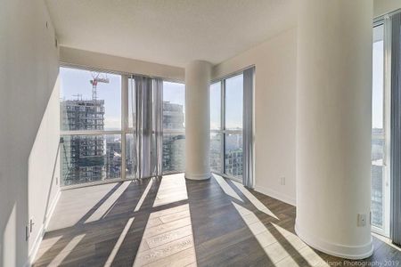 For Lease - 87 Peter Street Unit# 4202, Toronto, Ontario - Photo 2