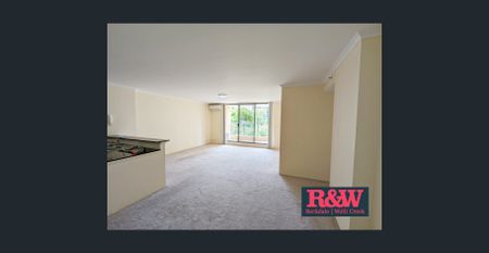 Convenient Living above Rockdale Plaza Shopping Centre - Photo 2