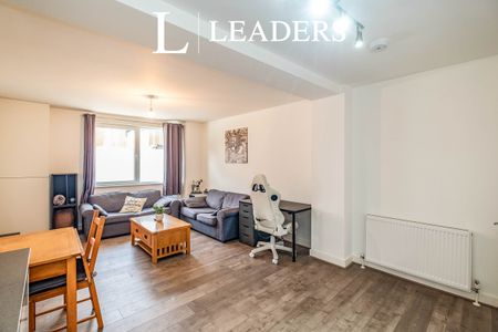 1 bedroom apartment to rent High Street, Worthing, BN11 - Photo 3