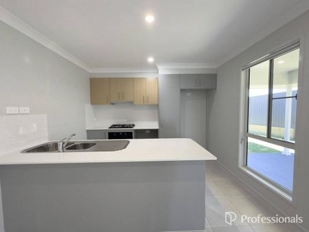 1/36 Wattle Street, Kootingal - Photo 4