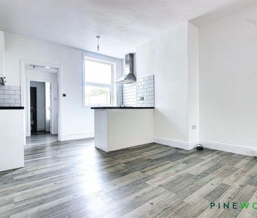 1 BEDROOM Apartment - Ground Floor - Photo 5