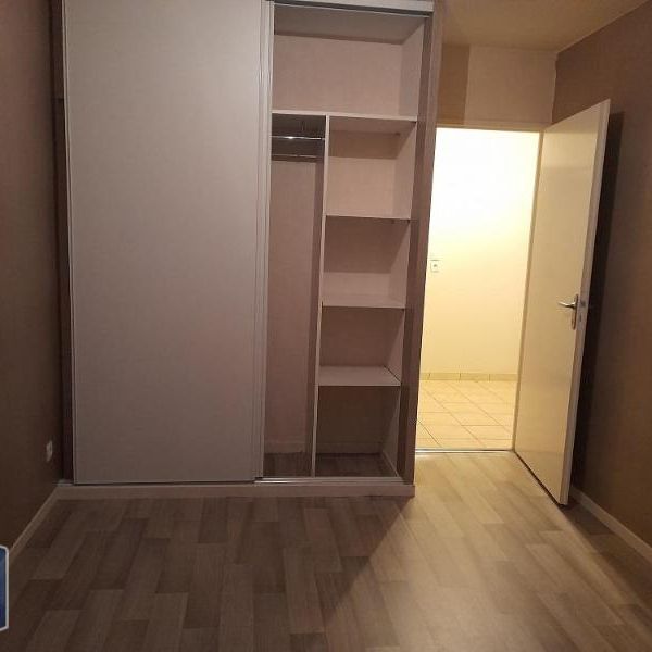 Location Appartement 4 pièces 72m² BEAURAINS 62217 - Photo 1