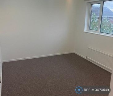 4 bedroom detached house to rent - Photo 5