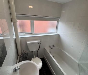 2 bedroom maisonette to rent - Photo 5