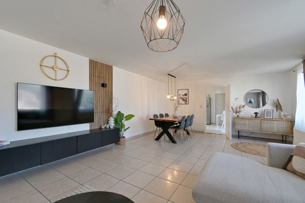 Appartement - Te huur - Photo 1