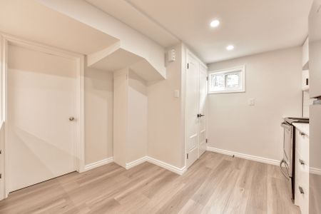For Lease - 448 Salem Avenue Unit# Basement, Toronto, Ontario - Photo 5