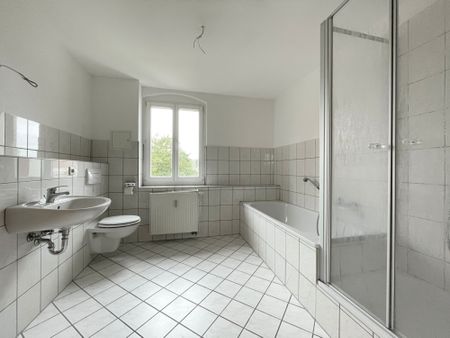 Radebeul: Frisch renoviert – über zwei Etagen! - Photo 4