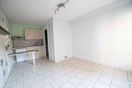 Location Appartement 1 pièce 17m² ROUEN 76100 - Photo 4