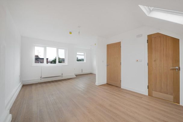5 bedroom terraced house to rent - Photo 1