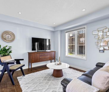 For Lease - 235 Bellagio Avenue, Hamilton, Ontario - Photo 3