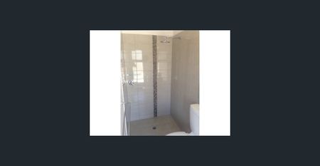 MODERN TOWNHOUSE IN SOUGHT AFTER LOCATION - Photo 4