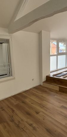 Location Appartement P2 rénové(e) Vonnas - Photo 1