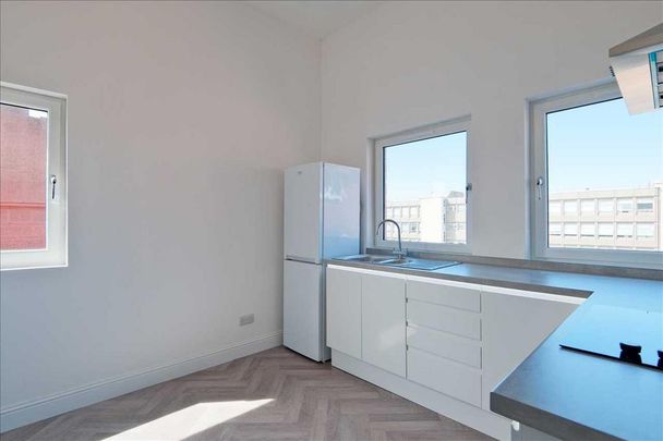 3 bedroom apartment to rent - Photo 1