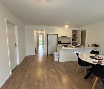 3 Bedrooms Included Utilities!!! - Photo 1