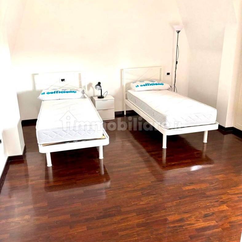 Appartamento buono stato, su più livelli, Regione, Ancona - Photo 1