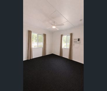 Characteristic Family Home! - Photo 2