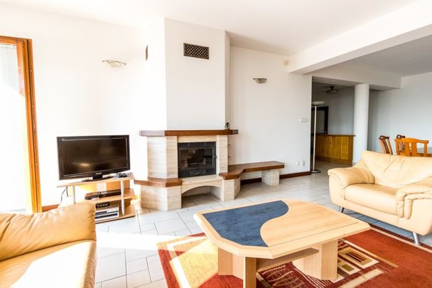 Hárshegyi út - Fotó 1