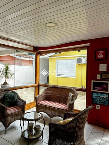 Casa com 3 quartos e 170m² para alugar em Jardim Europa, Porto Alegre. - Photo 4