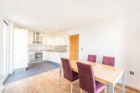 2 bedroom flat to rent - Photo 5