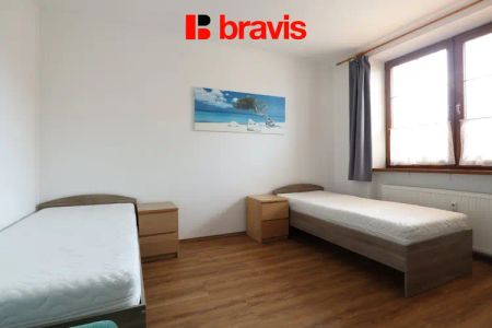 Pronájem bytu 1+kk, Popůvky u Brna, zařízený - Photo 3