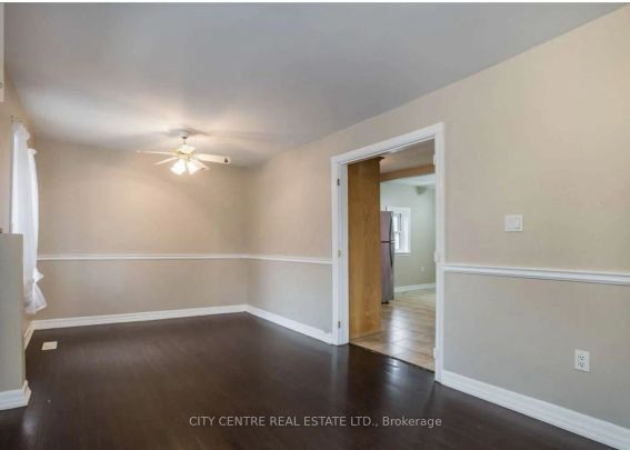 Detached Home For Lease | W9248183 - Photo 1