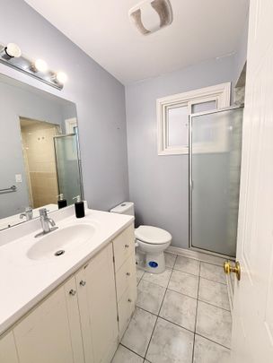 For Lease - 64 Woodside Court Unit# Upper, Brampton, Ontario - Photo 1