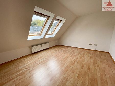 Stilvolle Dachgeschoss-Wohnung mit Balkon am Eichert - Foto 4