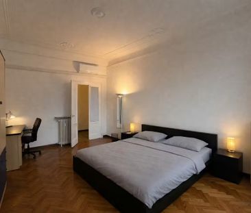 Via Giulio e Corrado Venini, Milan, Lombardy 20127 - Photo 2