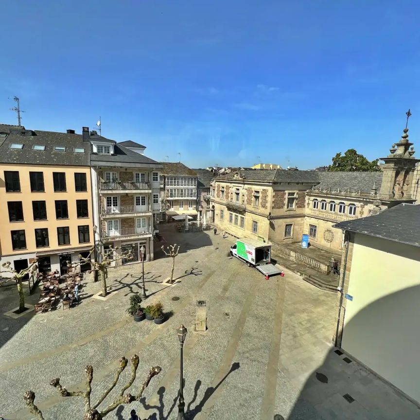 Piso de alquiler en Rúa Antón Fraguas, 1, Centro - Recinto Amurallado - Foto 1