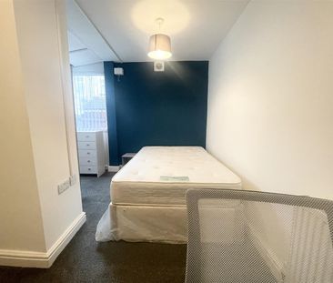 1 bed house share to rent in Prince Street, Burnley, BB11 - Photo 4