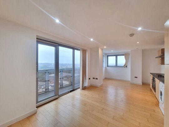 1 bedroom flat to rent - Photo 1