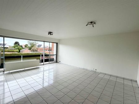 Appartement te huur - foto 2