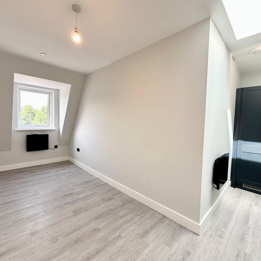 Home - Rooms - FLAT 9 SHEFFIELD ROAD - Photo 1