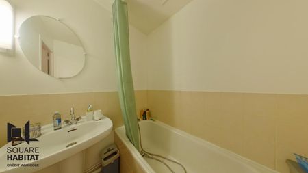 Location Maison 3 pièces 57m² CHATELLERAULT 86100 - Photo 5