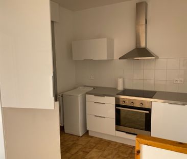 Appartement - Aix-En-Provence (13090) - 37.87 m² - - Photo 3