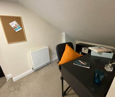 3 bedroom terraced house to rent - Photo 6