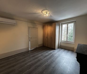 Location Appartement 2 pièces 81m² LE CREUSOT 71200 - Photo 3