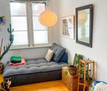 Superbe appartement lumineux avec jardin au cœur de Saint-Henri (English version below) - Photo 1