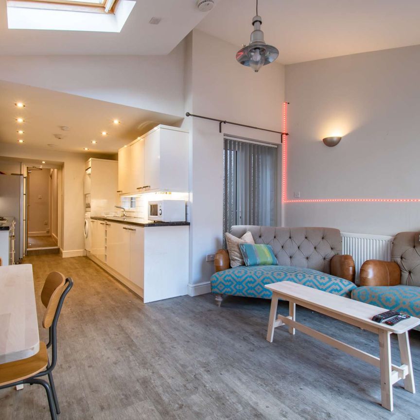 One of our 'premium' collection - the finest Cardiff has to offer. - Photo 1