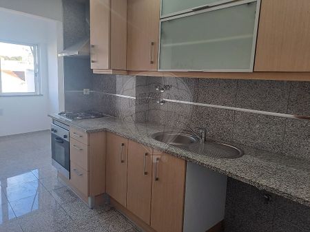 Apartamento T2 em Setúbal - Photo 5