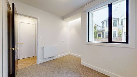 A/9 Edge Hill, Mount Victoria - Photo 4