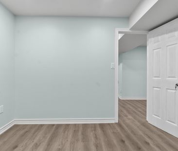 For Lease - 149 Sunforest Drive, Brampton, Ontario - Photo 6