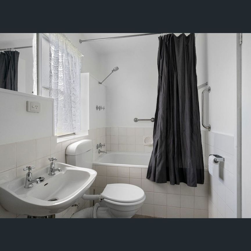 3/1 Battery Square, Battery Point, Tas 7004 - Photo 1