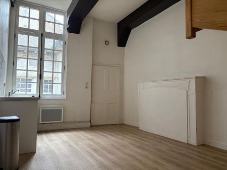 Location Appartement 2 pièce(s) de 28.1 m2 - Photo 2