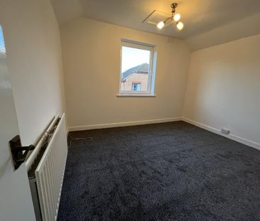 3 bedroom end of terrace house to rent - Photo 5