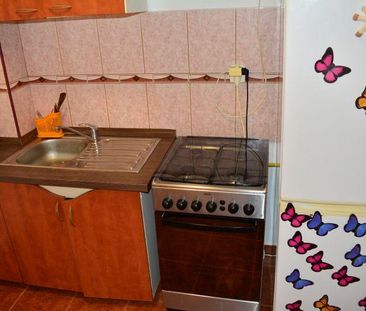 Apartament 3 camere de inchiriat in Cluj, zona Marasti, 610 eur - Photo 1