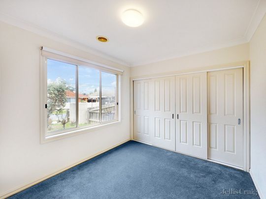 1/19 Clydesdale Road, Airport West - Photo 1