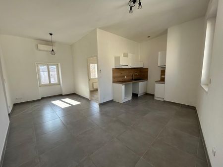 Location Appartement 2 pièces 65m² ST AMBROIX 30500 - Photo 3